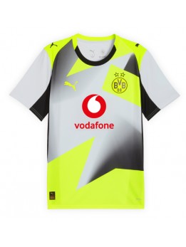 Billige Borussia Dortmund Bortedrakt 2025-26 Kortermet